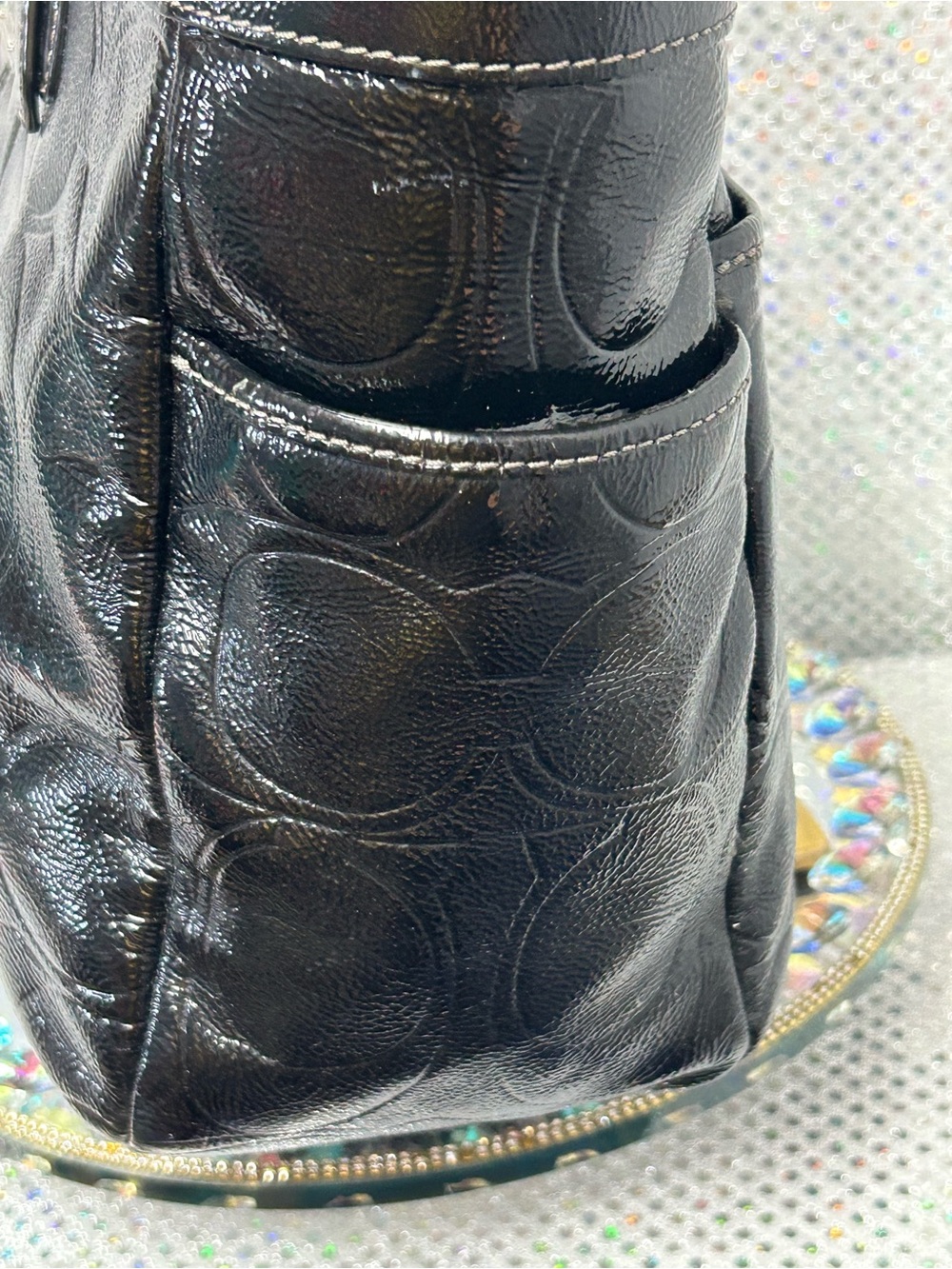 COACH Gallery Black Patent Leather Signature Tote Approx. 15.5 x 10 x 4.5 - Picture 6 of 17